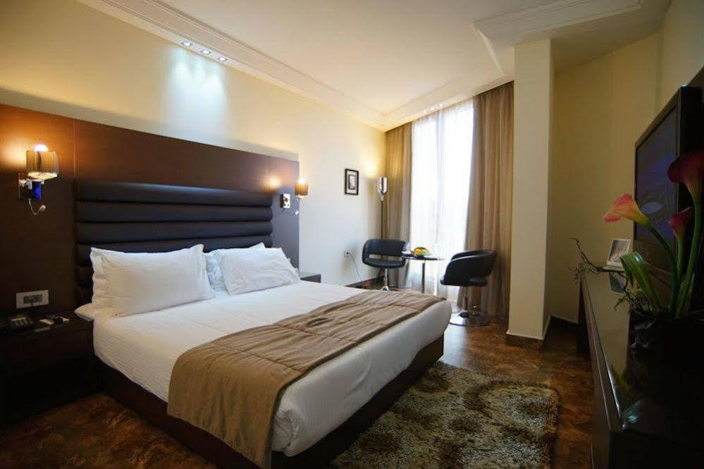 Hotel Xperience Jounieh Kültér fotó