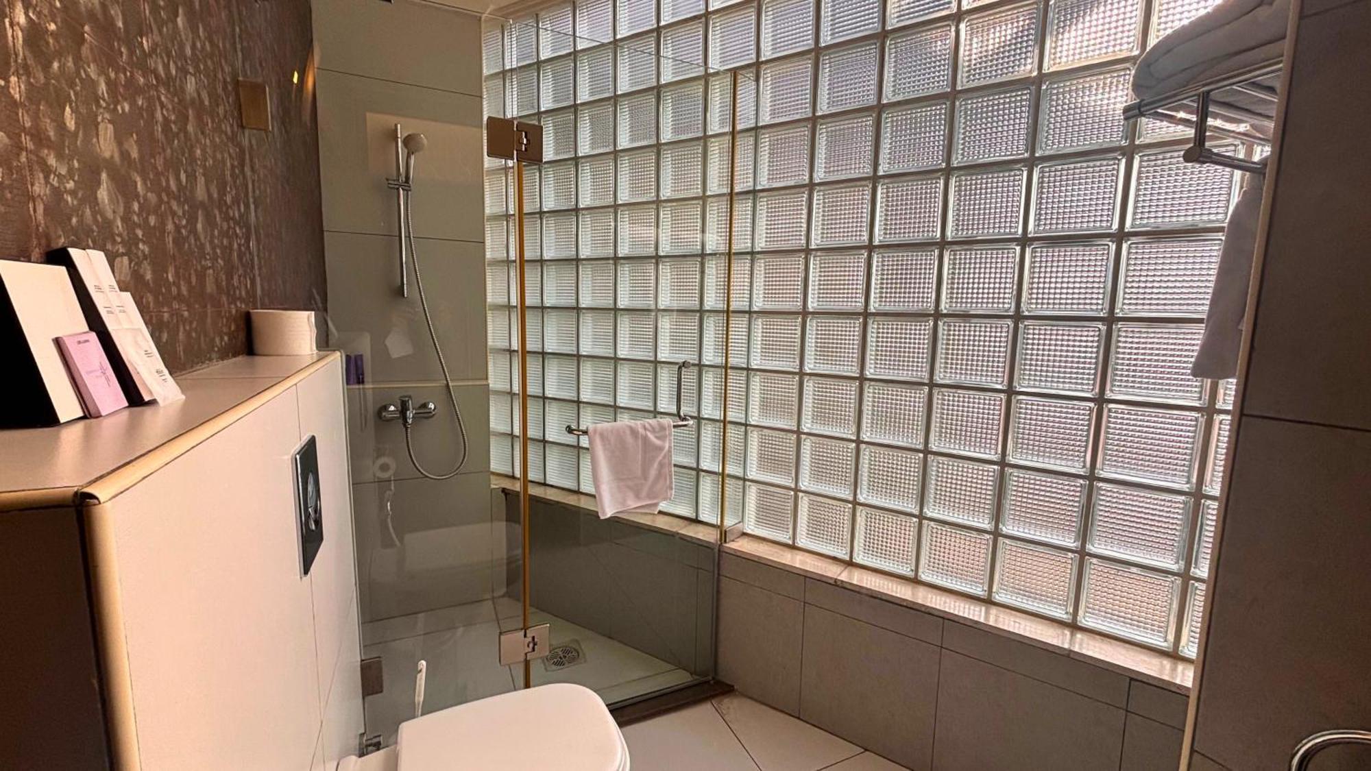 Hotel Xperience Jounieh Kültér fotó